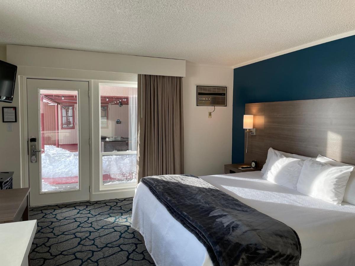 Crown Motel Кингс Бийч Екстериор снимка